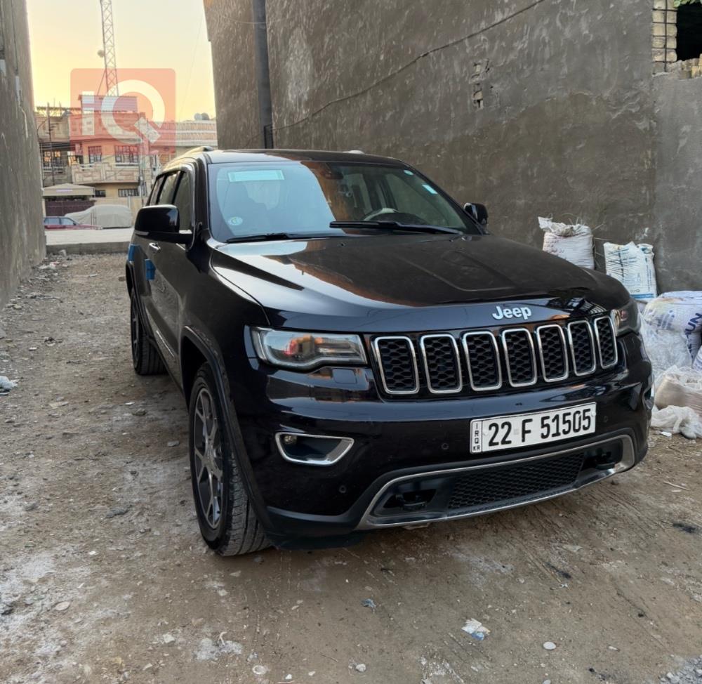 جيب جراند شيروكي